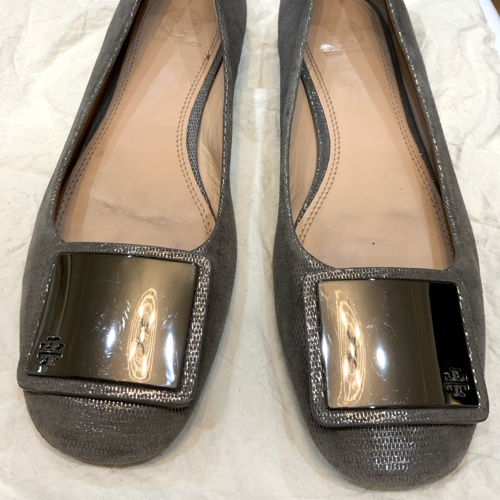 Tory Burch Pewter Flat Dress Shoes Size 10M